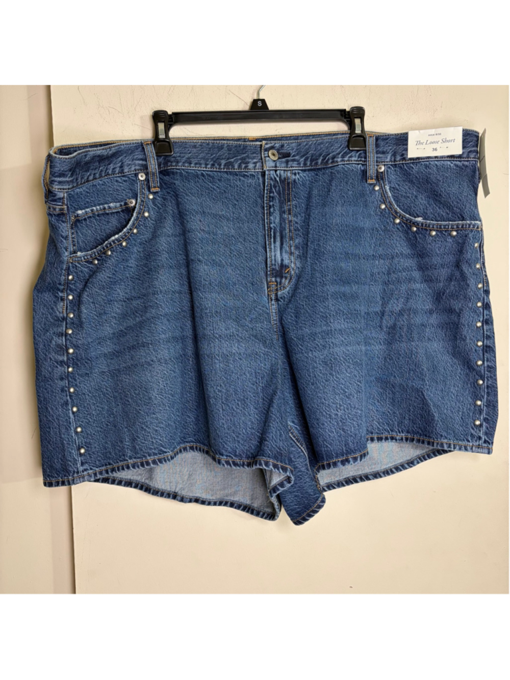 Abercrombie&Fitch The Loose Short High Rise Studded Distress Denim Shorts 36 NWT
